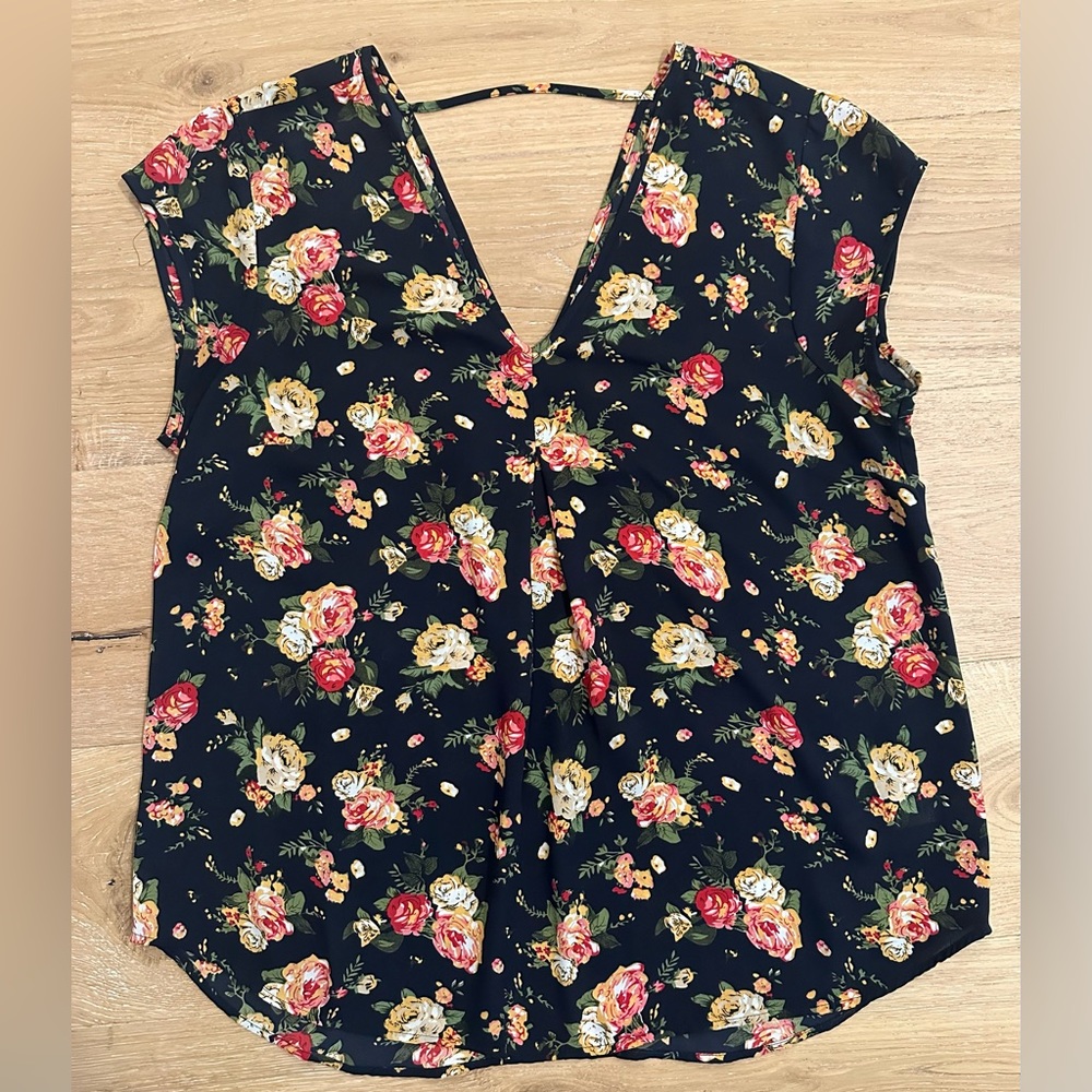 DR2 Cap sleeve floral printed blouse